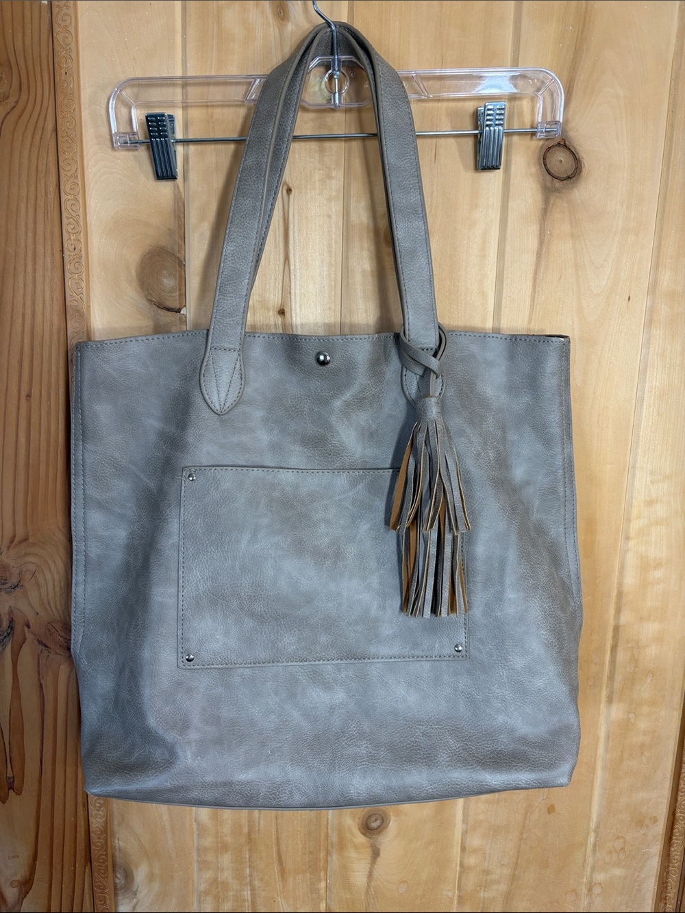 🍍5 for $30🍍 Steve Madden Light Brown Tassel Tote Bag with Front Pocket